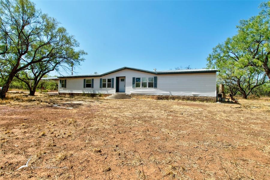 Property photo for 214 County Road 227, Sweetwater, TX