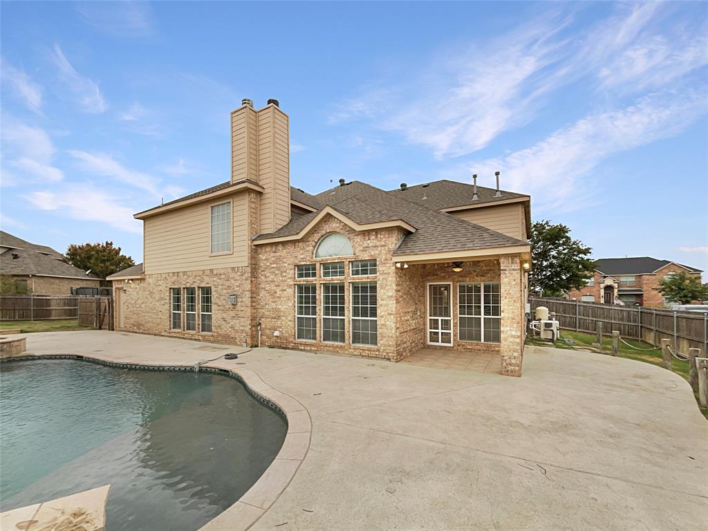 1332 Meadowview Drive Kennedale TX 76060