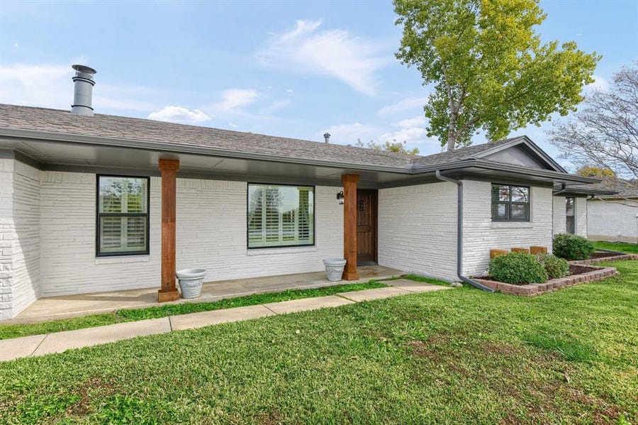 Love Lugary Real Estate