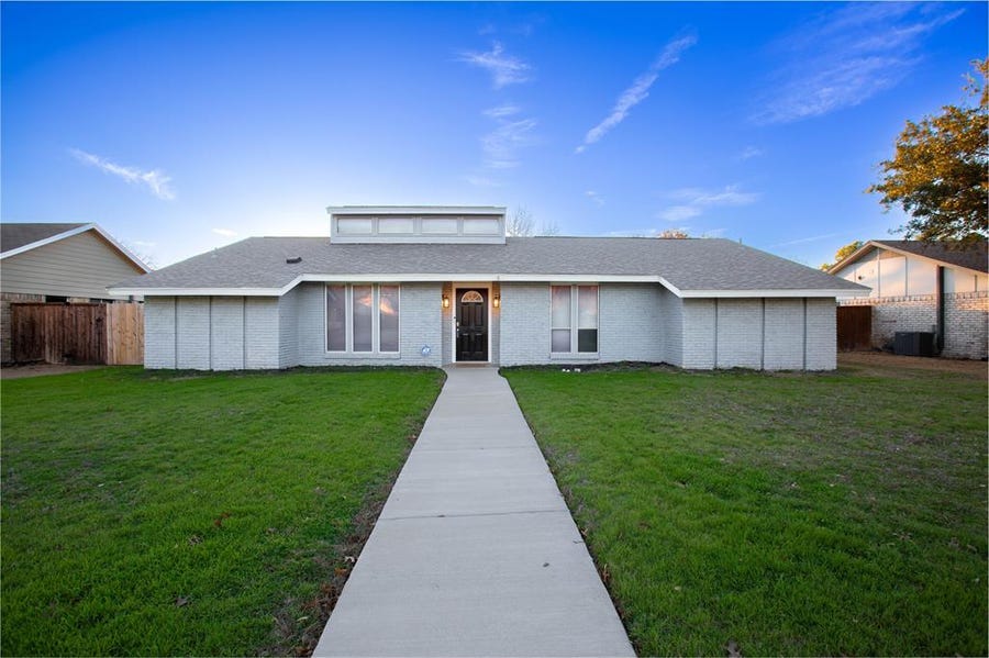 Love Lugary Real Estate