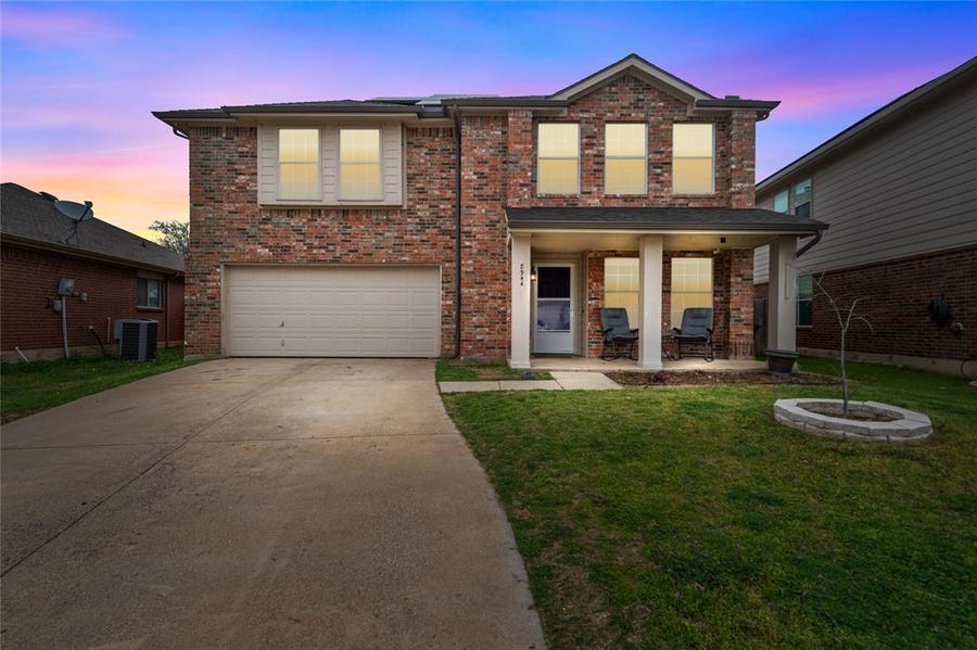 Property photo for 8544 Hawkview Drive, Fort Worth, TX