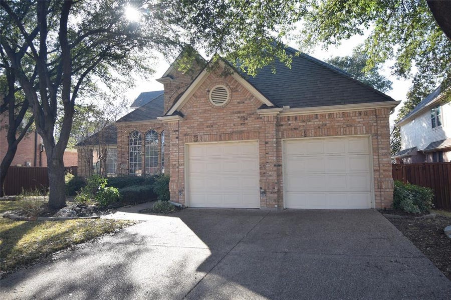 Property photo for 926 Laguna Drive, Coppell, TX