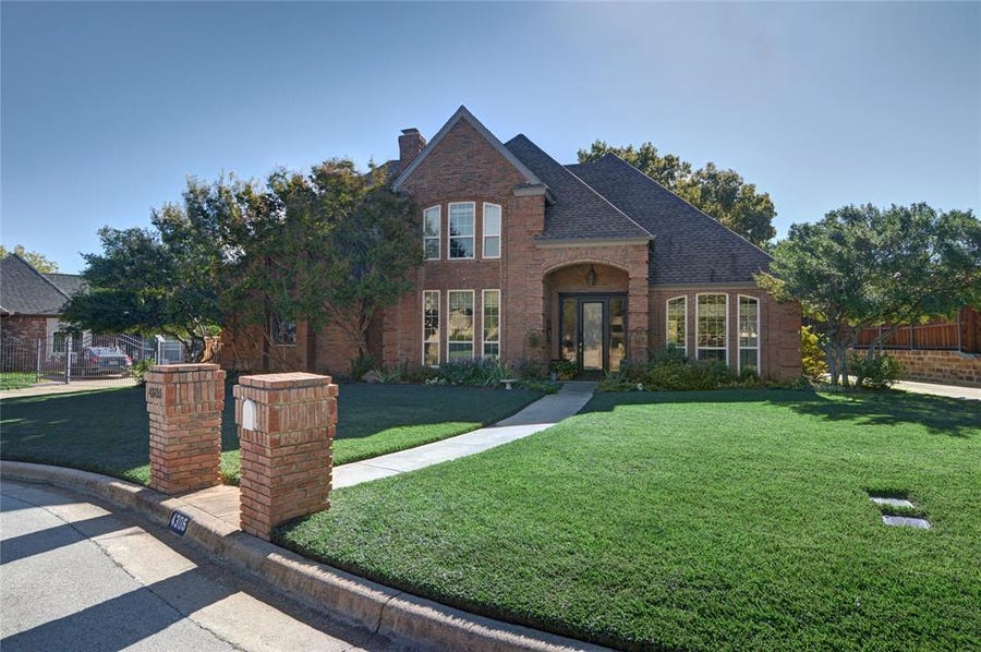 Property photo for 4305 Brookhollow Drive, Colleyville, TX