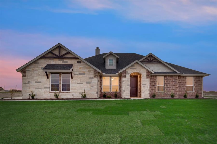 Property photo for 111 Velds Court, Decatur, TX
