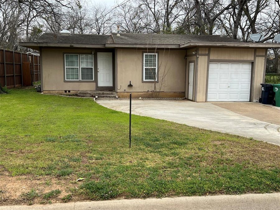 Property photo for 1412 Michial Street, Denton, TX